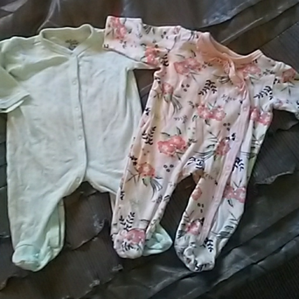 Lot of 2 chickpea girl one piece sz 0-3 m